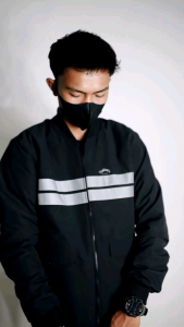 Jaket Bomber Nyaman & Tahan Lama: Pilihan Terbaik untuk Pria