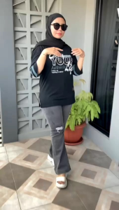 Kaos Wanita Oversize Lengan 3/4 FST Autentic Hijab Style