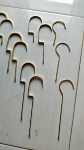 huk gold 15cm hook gold gepeng 15cm hook hanger kayu gold  gepeng 15 cm hook hanger kayu BG gold cm hook hanger kayu flat