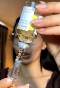 Serum phục hồi chống lão hóa Sungboon Editor Deep Collagen Silk Peptide Intensive Ampoule 40ml – Căng Bóng Săn Chắc