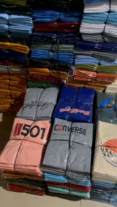Kaos Motif 100 Dapat 8 PCS Distro Premium Pria Wanita