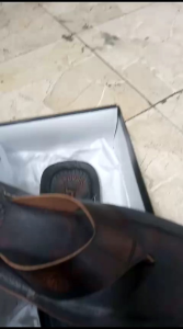 SANDAL MODEL JEPIT UNTUK PRIA DEWASA