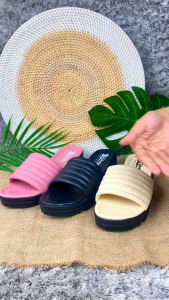 Spokatinkuy SENDAL SLOP WANITA WEDGES CASUAL KOREA VIRA TERBARU DAN  TERKINI