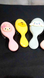 Sisir Rambut Anak Karakter Sanrio & Hello Kitty