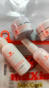 MAXIE GLOW SKINCARE WHITENING 4 ITEM