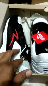 SEPATU FUTSAL SPECS  METASALA SANSIRO BURN HENNA BLACK ORlGlNAL DISKON TERMURAH OBRAL HABISKAN SISA STOCK