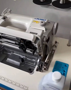 JUKI JAPAN 8700 HIGH SPEED SEWING MACHINE (HEAD ONLY) ORIGINAL