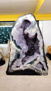 Natural High Gred Brazil Amethyst Cave Ornament