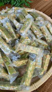 1kg Kẹo Thèo Lèo Cốt Dừa Vị Lá Dứa Thơm Béo Ít Ngọt Đặc Sản Bến Tre - Mai Ngọc  Food