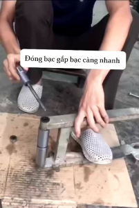 Vam Đóng Bạc Càng - Bạc Gấp Xe Máy cho Honda và Yamaha 23-24 - Phụ Tùng