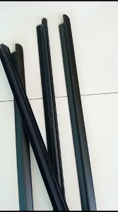 FLIPIT KACA PINTU LUAR DAIHATSU TARUNA DEPAN/ TENGAH RH/ LH ORI.( HARGA SET 4 PC)