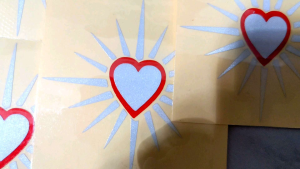 Stiker Cutting Reflektif Hati Bersinar PSHT Daya Rekat Kuat Tahan Air