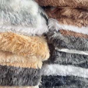 พรมปูพื้น 80/160/200cm สำหรับห้องนั่งเล่น พรมในบ้าน มี 14 กันลื่น พรมปูที่สมบูรณ์และส่วนประหยัด