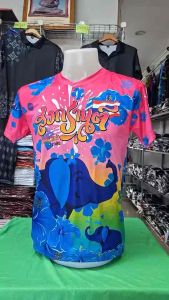 เสื้อยืดสงกรานต์ ลายช้างชบา สีชมพูน้ำเงิน โดดเด่น คมชัด เสื้อกีฬาผ้าไมโครมันเกรดAพรีเมี่ยม ผลิตโรงงานไทย