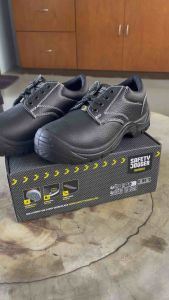 NEW Safety Jogger SAFETYRUN 2 S1P Safety Shoes Toe-Cap Puncture Resistant Work Shoes Construction Shoes Breathable Leather Toe Cap Low Cut Steel Plate