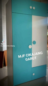 Lemari Pakaian 2 pintu Lemari kayu lemari minimalis ter baru