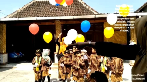 Baju Kebaya Anak Motif Batik Lurik Khas Tradisional Jawa | Kebaya Kutu Baru | Surjan Anak | Kebaya Anak | Batik Lurik