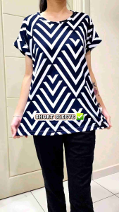 Size L / 2XL T-Shirt Blouse OFFER..