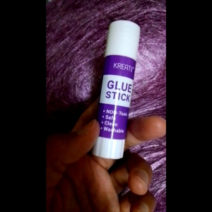 KREATI PVP Glue Stick for school home and office use