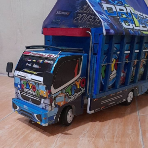 MINIATUR TRUK OLENG JUMBO LENGKAP LAMPU DAN TERPAL PANJANG 60CM