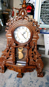 Đồng Hồ Gỗ MUN Đuôi Công Phong Cách Trang Trí Cổ Điển Bảo Hành 2 Năm