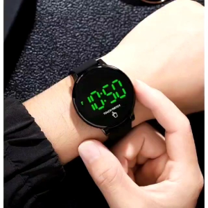 Jam Tangan Wanita Watch Digital Uniseks Touch Screen LED Digital Tali Rubber COD Bayar Di Tempt