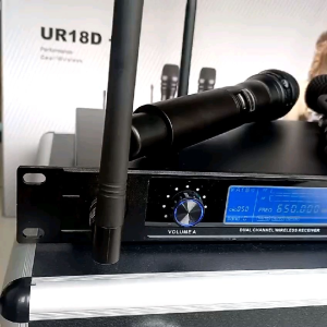 SHURE MICROPHONE WIRELESS NIRKABEL MIC UR 18 D + UR18D+