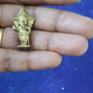 Ganesh Idol Tiny With Brass - Premium Quality Jewelry & Accessories For Festive