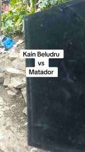 Topi Toga Wisuda Sarjana: Desain Klasik & Pilihan Murah