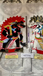 Wayang Kertas KUMBOKARNO AMRAL BUTO RATON DOSOMUKO RAHWONO