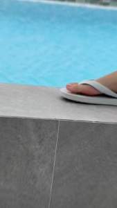 รองเท้าแตะ Hippo Bloo HP2L2 สีชมพูตัดครีม ทูโทน สายหนา ใส่ได้ทั้งชายหญิง เลือกสีได้ รองเท้าอยู่บ้าน รองเท้าแตะหูหนีบ รองเท้าแตะ แบรนด์คนไทย