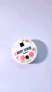 Body Scrub Romansa Scarlett Whitening