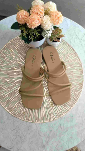 Sandal Flat Wanita Terbaru: Pilihan Modis & Murah