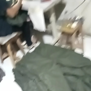 Jaket Pria Cocok Untuk Aktivitas Outdoor & Cuaca Dingin\\n\\n Mengenal Jenis-Jenis Jaket Pria\\n\\n Desain Modern Untuk Aktivitas Outdoor\\n\\nJaket pria desain modern tidak hanya menawarkan gaya yang trendi, tetapi juga fungsionalitas yang diperlukan untuk berbagai kegiatan outdoor. Beberapa fitur penting dari jaket pria desain modern antara lain:\\n\\n- Tas saku yang nyaman untuk menyimpan barang-barang penting\\n- Sistem ventilasi yang efektif untuk mengatur suhu tubuh\\n- Material tahan air dan anti-kotoran\\n\\n Bahan Katun Nyaman & Berkualitas Tinggi\\n\\nBahan katun merupakan salah satu pilihan bahan terbaik untuk jaket pria, karena sifatnya yang nyaman dan ringan. Jaket pria bahan katun biasanya sangat cocok untuk cuaca hangat dan menyerap keringat dengan baik. Beberapa karakteristik dari jaket pria bahan katun:\\n\\n- Sifat ringan dan nyaman\\n- Menyerap keringat dengan baik\\n- Mudah dicuci dan cepat kering\\n\\n Jaket Pria Untuk Cuaca Dingin\\n\\nUntuk cuaca dingin, jaket pria harus memiliki lapisan isolasi yang kuat dan material tahan angin. Beberapa fitur penting dari jaket pria untuk cuaca dingin antara lain:\\n\\n- Lapisan isolasi tebal untuk menjaga suhu tubuh\\n- Material tahan angin dan anti-kotoran\\n- Tas saku hangat untuk menyimpan barang-barang penting\\n\\n Tips Memilih Jaket Pria Yang Tepat\\n\\n Faktor Penting Dalam Memilih Jaket Pria\\n\\nAda beberapa faktor penting yang perlu dipertimbangkan saat memilih jaket pria, antara lain:\\n\\n- Ukuran dan bentuk tubuh\\n- Aktivitas yang akan dilakukan\\n- Cuaca dan iklim tempat tinggal\\n\\n Mencari Jaket Pria Cocok Untuk Aktivitas Outdoor\\n\\nUntuk aktivitas outdoor, penting untuk memilih jaket pria yang sesuai dengan kebutuhan Anda. Beberapa faktor yang perlu dipertimbangkan antara lain:\\n\\n- Material tahan air dan anti-kotoran\\n- Sistem ventilasi yang efektif\\n- Tas saku yang nyaman untuk menyimpan barang-barang penting\\n\\n Memilih Jaket Pria Berkualitas Tinggi & Nyaman\\n\\nMemilih jaket pria berkualitas tinggi dan nyaman sangat penting untuk mendapatkan hasil terbaik. Beberapa faktor yang perlu dipertimbangkan antara lain:\\n\\n- Material berkualitas tinggi\\n- Desain yang ergonomis dan nyaman\\n- Ukuran dan bentuk tubuh yang sesuai\\n\\n Cara Merawat Jaket Pria Agar Tetap Awet\\n\\n Cara Membersihkan Jaket Pria Secara Benar\\n\\nMembersihkan jaket pria secara benar sangat penting untuk menjaga kualitas dan kenyamanan. Beberapa langkah yang bisa dilakukan antara lain:\\n\\n- Baca label perawatan sebelum mencuci\\n- Gunakan detergen yang sesuai dengan material jaket\\n- Jangan mencuci terlalu sering\\n\\n Menyimpan Jaket Pria Agar Tetap Awet\\n\\nMenyimpan jaket pria dengan benar sangat penting untuk menjaga kualitas dan kenyamanan. Beberapa langkah yang bisa dilakukan antara lain:\\n\\n- Simpan di tempat yang kering dan bersih\\n- Gunakan hanger yang kuat dan nyaman\\n- Jangan simpan di tempat yang lembab atau panas\\n\\n Tips Menghindari Kerusakan Pada Jaket Pria\\n\\nMenghindari kerusakan pada jaket pria sangat penting untuk menjaga kualitas dan kenyamanan. Beberapa tips yang bisa dilakukan antara lain:\\n\\n- Hindari menyimpan di tempat yang lembab atau panas\\n- Jangan gunakan pada cuaca ekstrem\\n- Jangan gantung di tempat yang berdebu\n}