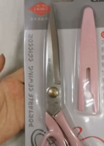 Stainless Steel Tailor Scissors with Cover /8”9” Gunting Jahit Stainless Steel dengan Penutup