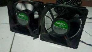 Jual Kipas High Sepeda Fan 12cm × 12cm 12v DC Bekas Teruji & Terpercaya