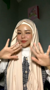 HIJAB PASHMINA KAOS RAYON PREMIUM  PASHMINA KAOS  (TURKEY SHAWL)  PASMINA  PREMIUM QUALITY STYLE