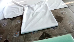 Sarung bantal putih polos daleman 70X50cm pakaii resleting