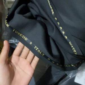 kain bahan jas/celana super jet black wool hitam pekat eclips tuxedo