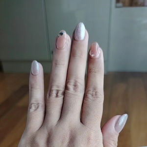 (FREE TOOLKIT ) 10 PCS PRESS ON NAILS. HANDMADE NAILS SIZE XS