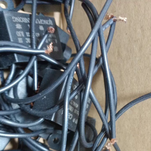 KAPASITOR 0.33UF 630VAC