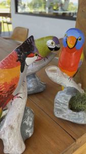 ไม้เขียนกระถาง รูปปั้นนกเกาะกิ่งไม้บนก้อนหิน พร้อมส่ง (พร้อมใส่กระถางต้น)