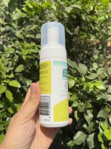 Sữa rửa mặt tạo bọt ngừa mụn Úc Thursday Plantation Tea Tree Face Wash For Acne 150ml