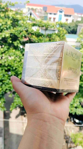 Kem Lancome Absolue Rich Cream Grarose Extracts Tái Tạo Phục Hồi Giảm Rõ Rệt Các Vết Nhăn Nhăn Trẻ Hóa Da  60ml