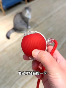 [QPet]🚀Smart Cat Teaser Ball Cat Toy Boredom Relief Kitten Cat Rolling Automatic Electric Gadget Rechargeable