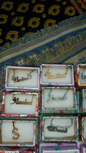 Kalung Nama Anak Dewasa Motif Mahkota Hello Kitty