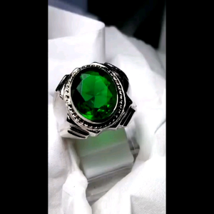 CINCIN PERMATA ZAMRUD CUTTING TANAM EMERAL GREEN