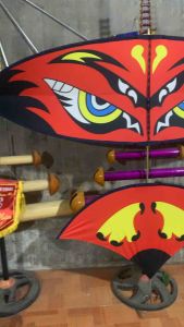 Diều cacbon 2m5 vải in nhiệt nan đen trơn gốc dày