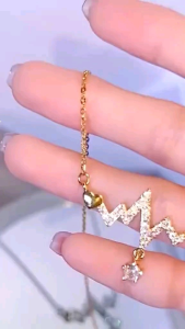 KALUNG WANITA TITANIUM MOTIF LIONTIN DETAK JANTUNG VIRAL TEELARIS IMPORT