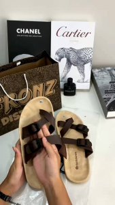 Blessingpath Sandal Selop Pria Wanita Casul Trendy Sandal Kulit Sintesis